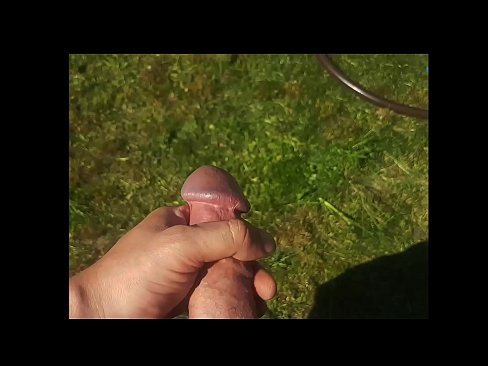 ❤️ Hottie beroa bere pussy arrosa izorratu egiten du eta udako lorategi batean squirt batekin esperma egiten du ❤️ Porno fb gurean eu.porno-filmy.ru ❌️